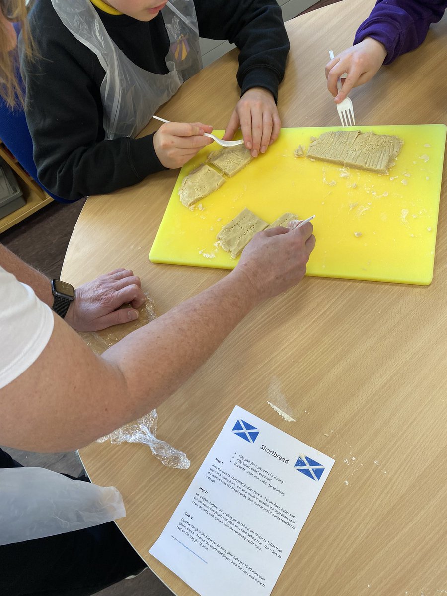 NPS_MrsT's tweet photo. On Friday we made shortbread in school, today each child in the UEP took home a St Andrew’s Day pack. The recipe and ingredients to make their shortbread at home. Hope they taste amazing 🤩 and you had fun. https://t.co/kQOaEC8vLx