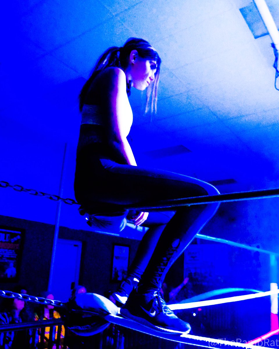 GdlssHthn's tweet photo. Dirty trick from the new #FGWGeneralManager having @ShawnaReed93 as the #specialguestreferee between her husband and her #tagteampartner!

@futuregreatwrestling  #moreviolenceera https://t.co/MnqVdakfml