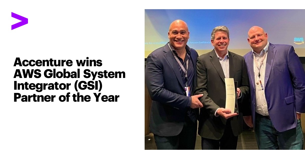 In the winner’s circle: <a href="/Accenture/">Accenture</a> has won the <a href="/AWScloud/">Amazon Web Services</a> Global System Integrator Partner of the Year award in the US. aws.amazon.com/es/blogs/apn/a… #reInvent