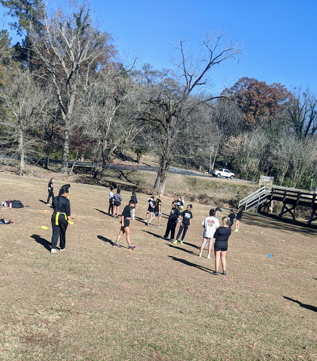 RHHS Girls Flag Football tweet media