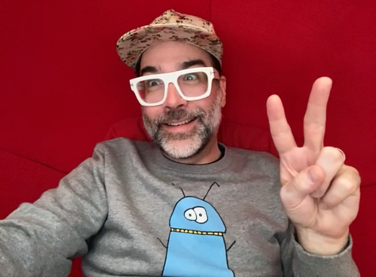 bleutopia's tweet photo. …✌🏻head over 2 @browninterviews to check out some thoughts with @stand2defy on writing for pop/rock music throughout my years as a songwriter - thAnks for the time Evan!
#zoom #interview #brownuniversity #songwriting #songwritingtips #acrazylife! #sixtape
https://t.co/bDYcRFo328 https://t.co/wwfd3yej6Q