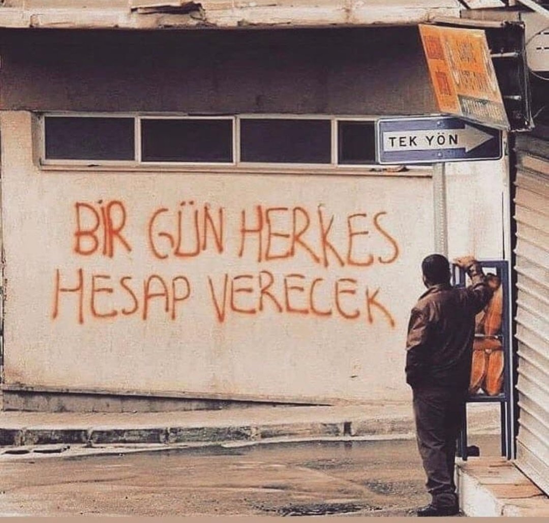 İstisnasız herkes.