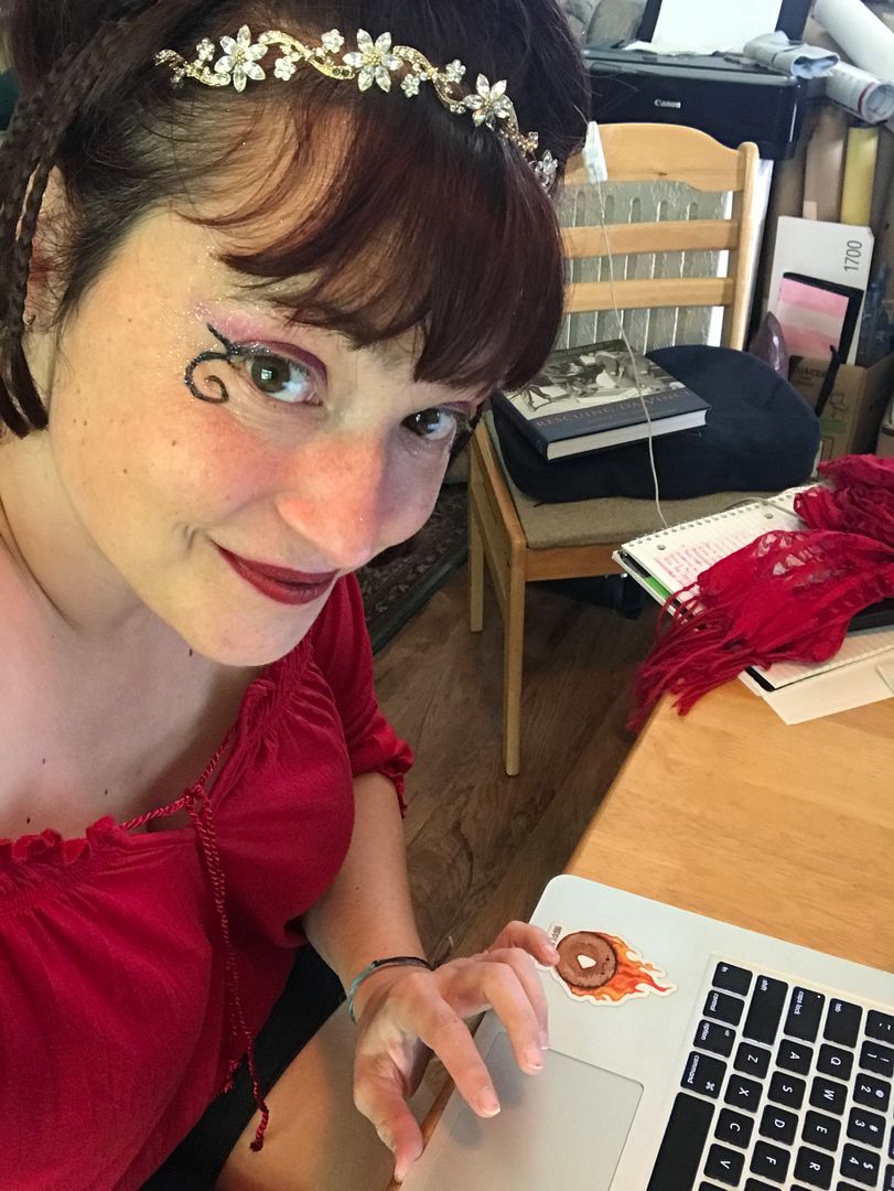 AletheaKontis's tweet photo. DO SOMETHING NICE TODAY! Like:
Subscribe to someone's newsletter
and
then
ACTUALLY OPEN THE EMAIL WHEN IT ARRIVES
๐
#EverydayMagic #CompassionateLife #LittleThings #MakeaDifference https://t.co/EkWnRrvguu