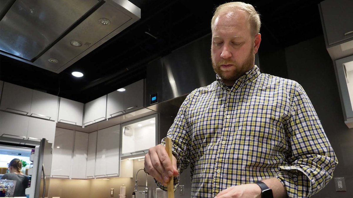 NCStateCALS's tweet image. Congratulations to Ben Chapman (@benjaminchapman) on being named the new Department Head of Agricultural and Human Sciences! 👏🎉 Chapman has served as a food safety extension specialist professor since 2009. Learn more. ncst.at/rl7a50GZYUN