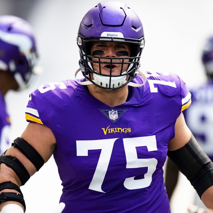 Most pass blocking snaps without allowing a sack among tackles

Brian O’Neill - 435