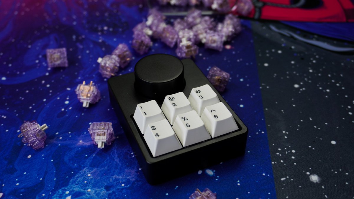 Guys I’ve teamed up with <a href="/caps_unlocked/">capsunlocked</a> to bring you discounts ready for Christmas! Use code MECH10 on any open group buy right now!