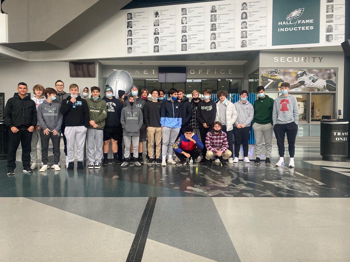 Great time at Lincoln Financial Field today alongside the sports entertainment class!