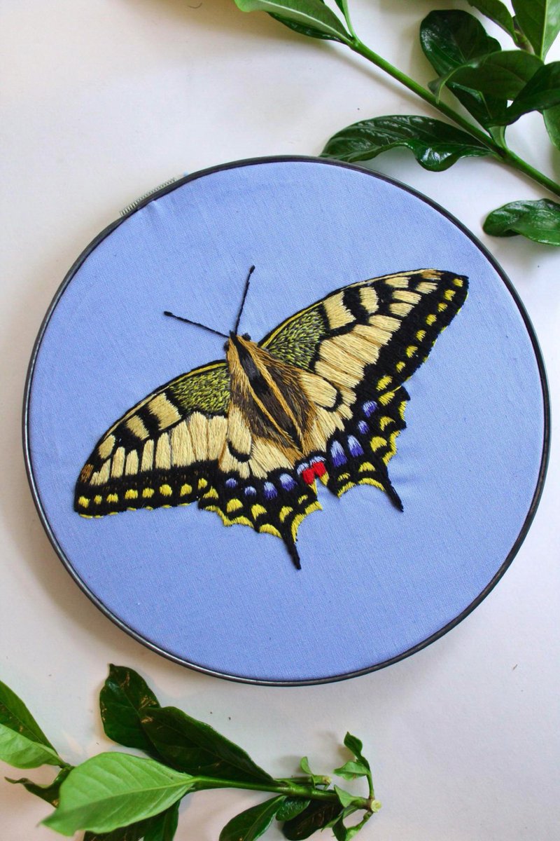 Arbington1's tweet photo. Learn a different way to embroider with Amanda Neely’s course on realistic thread painting! These lessons will teach you the skills of thread painting, &amp; you’ll create a realistic thread painting butterfly of your very own 🦋 Let your creativity fly with Arbington! #embroidery https://t.co/FneTjCpgyC