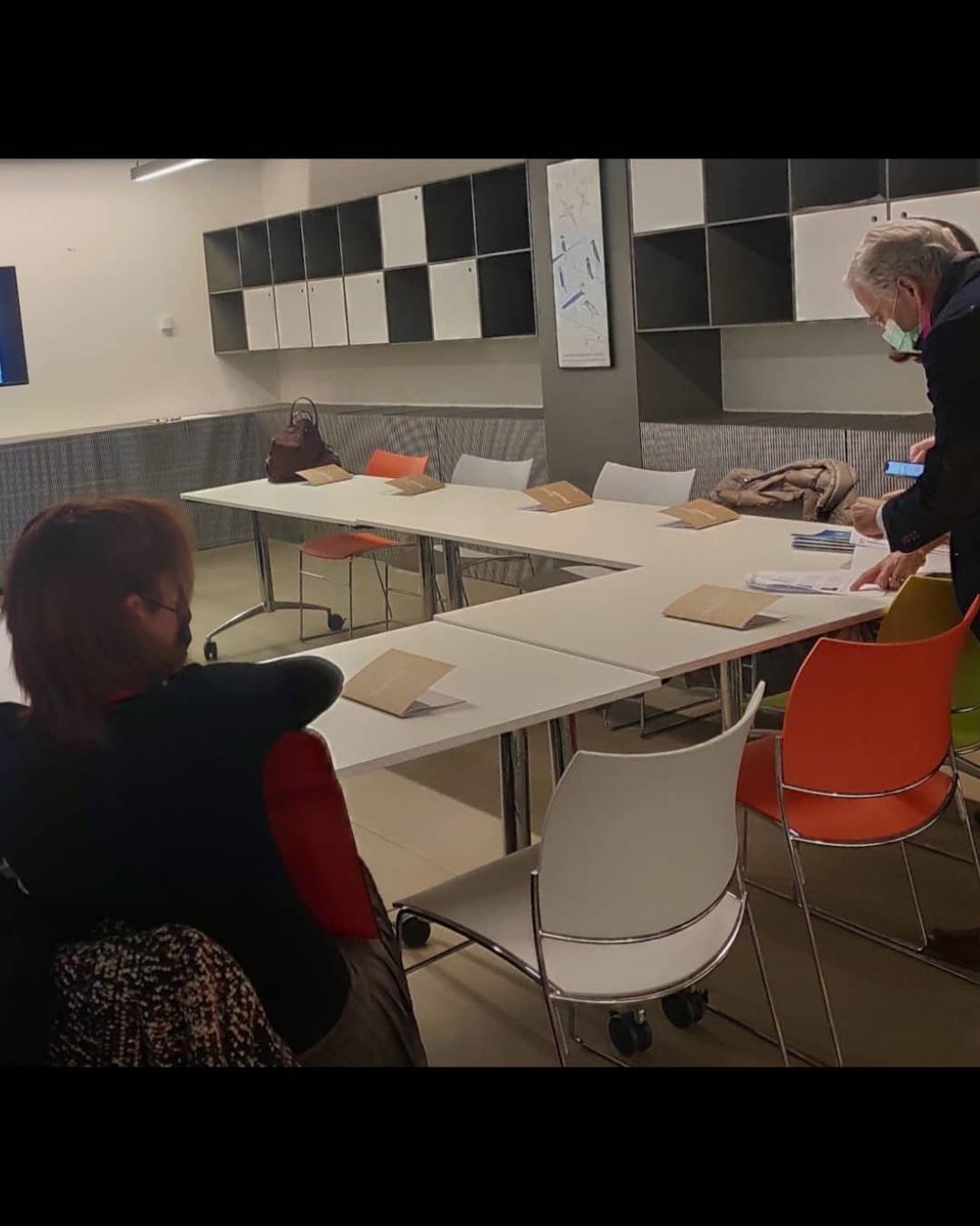 LaGataGreta's tweet image. Gracias a @AEF_fundaciones y a @socyedu, por organizar el Foro #Demos2021, y por la invitación a formar parte y compartir con vosotros mi aportación, ¡seguimos adelante!, porque &quot;quien más comparte más gana; nadie puede más que todos juntos&quot; 

#Demos2021 #mataderomadrid #gracias