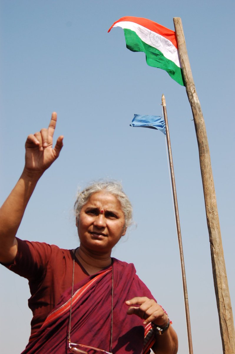 kmadhuresh's tweet photo. Many many happy returns of the day ⁦@medhanarmada⁩ didi. Many of us would not have been what we are today. Our inspiration and pillar of strength. Zindabaad. ⁦@joeathialy⁩ ⁦@NarmadaBachao⁩ https://t.co/q0T3Yi6H7D