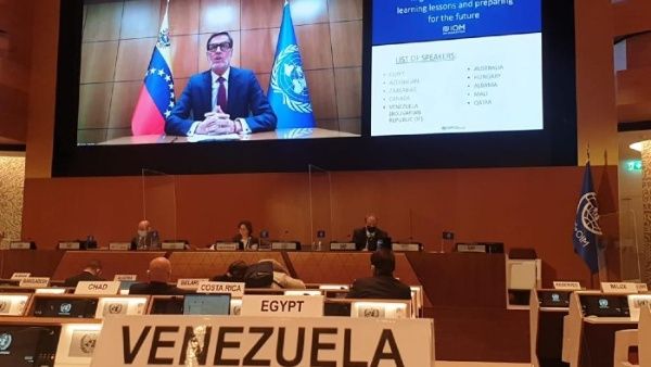 PsuvIribarrenVe's tweet photo. #NotiPSUV 📰 | Venezuela acusa a Colombia de desvío de fondos para migrantes.
#30Nov
#NuevasEleccionesEnBarinas
@PartidoPSUV @LuisJonasReyes @luisreyespsuv @angelrojito @LuisanaPsuv https://t.co/hLhuloefUz
