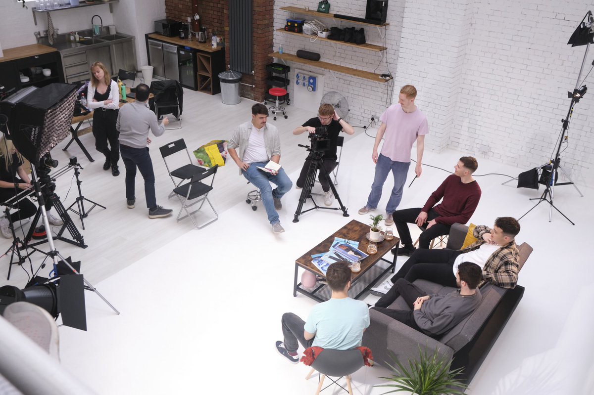 gattoncreative's tweet photo. A few Behind The Scenes pics from our shoot with @rainbowtokenbsc at @StudiosMello 📸 

Want to meet the developers of Rainbow Token? Check out the link below!😀🌈

https://t.co/11LwPkS13R

#Bitcoin #cryptocurrency #rainbowtoken #interview #Video #studio #London https://t.co/aYghrKw0U1