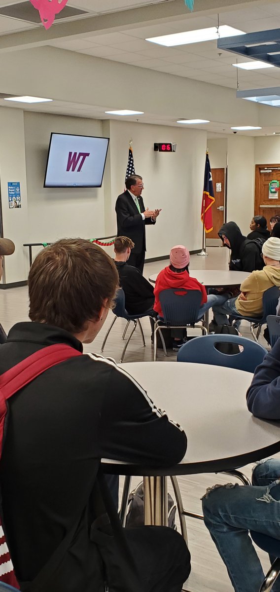 MidwayAltHS's tweet photo. A huge thank you to Dr. Wendler - WT President, for coming and speaking with the students of Midway! https://t.co/cMWnwQCKTQ
