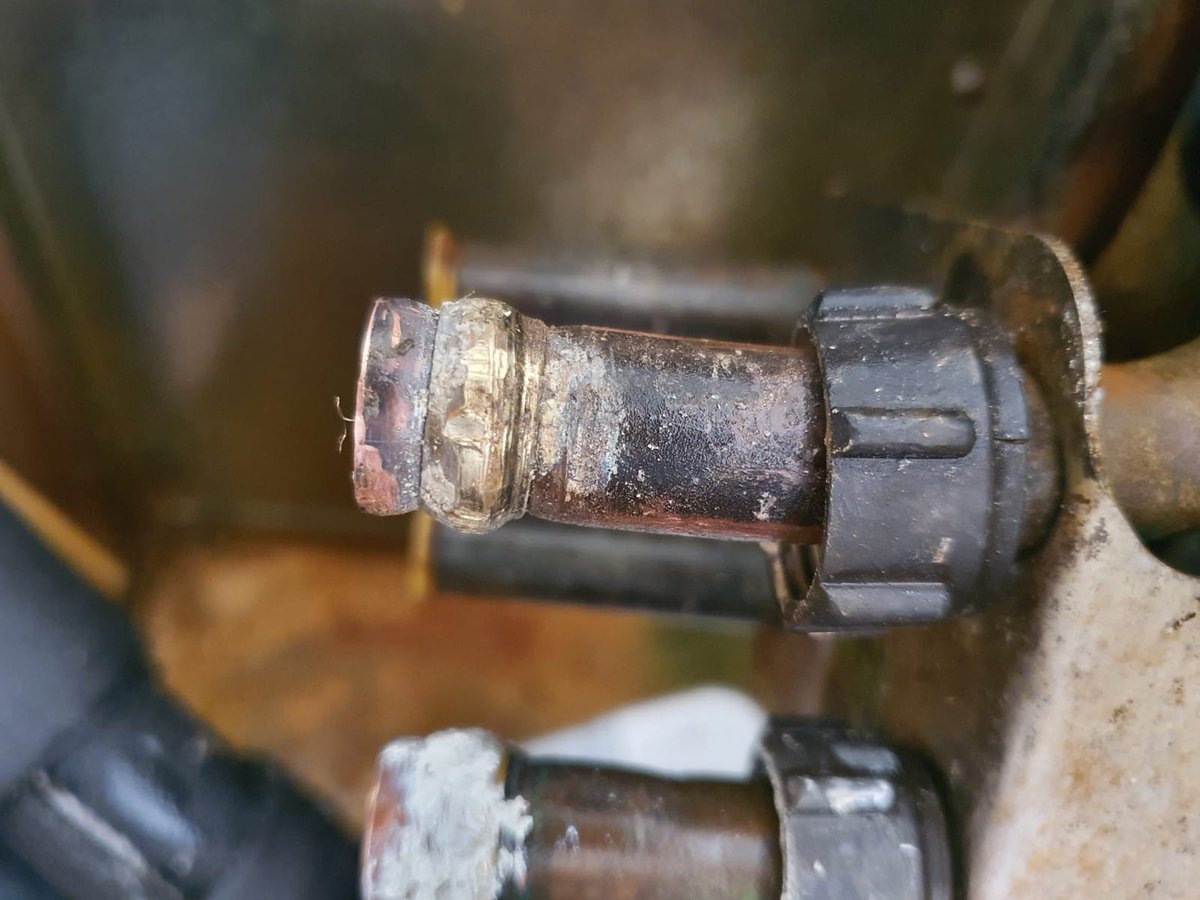 BEmaintenance's tweet photo. HVAC Maintenance 24/7/365 call out - https://t.co/iwqV3glXuG https://t.co/IYXo09gMz6