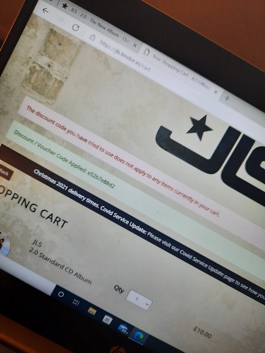 katiewhite345's tweet photo. @JLSOfficial Mine keeps coming with this? And the code dosent work https://t.co/bIMFQBldFd