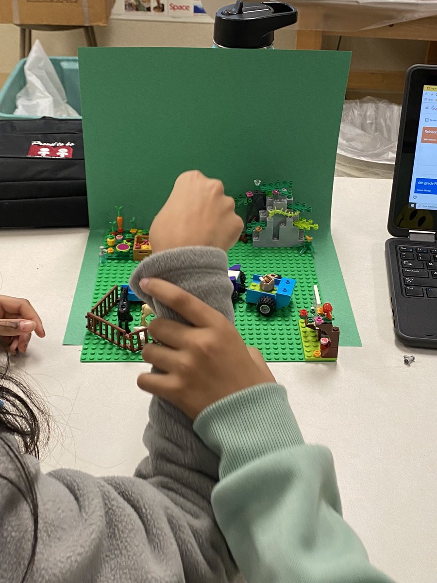 ArtsyTeacherOne's tweet photo. It’s Day 2 of Digital Art Club. The kids are creating sets and writing scripts for stop motion movies! 🛑🎥🎬🍿@mps_russell @MillardPS @BethLFink @BrentSnow5 @MrsKatieHadan #RussellExploratory https://t.co/h5TU7Ykl4L