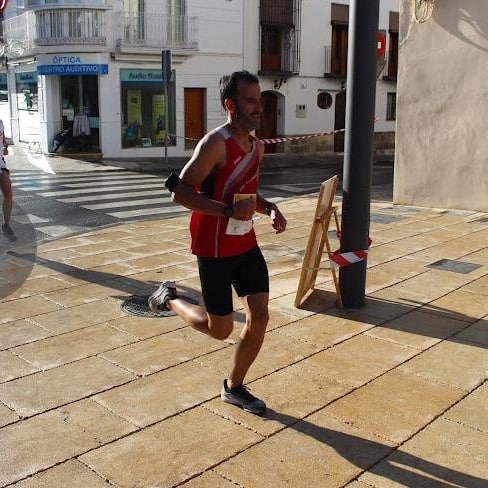 CarlosFenech's tweet photo. Algunas de la #VIIIEdiciónMediaMaratóndeVélezMálaga ya había ganas! @atltorroxeno https://t.co/kf3MpsYZfV