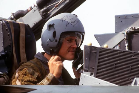 MemorabiliaExp's tweet photo. 1994 Michael Schumacher Tornado jet fighter helmet

27 years ago, Michael Schumacher received an invitation from the German Air Force or the fighter-bomber squadron 31 "Boelcke" in Nörvenich. He flew in June 28, 1994 in a Tornado fighter-bomber. A rare Schumacher's piece. $8,500 https://t.co/acfCEJoCxV