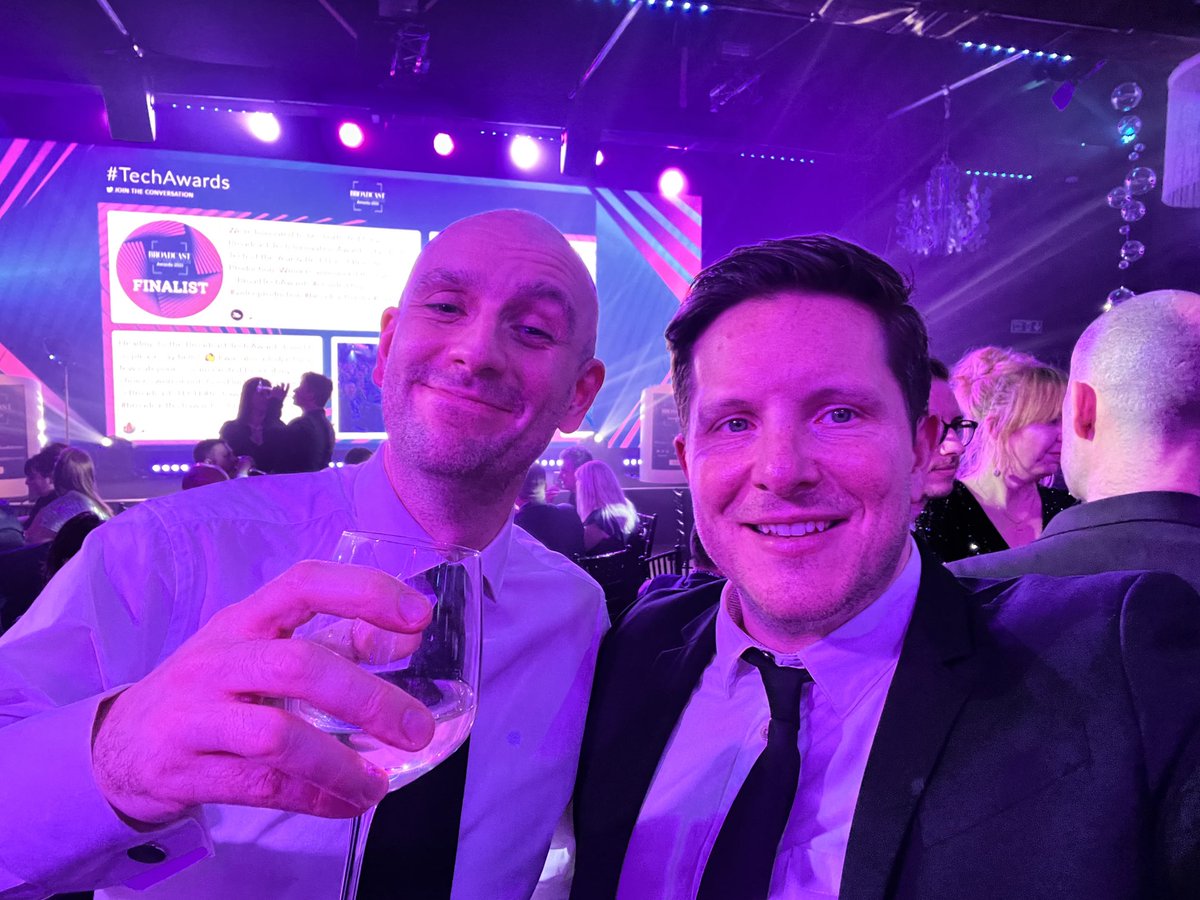 simonusgreenus's tweet photo. ⁦@BroadTechAwards⁩ ⁦@GreenRockTV⁩ and ⁦@basemediacloud⁩ Great night, fingers crossed for some silverware!! https://t.co/ht288MKwro