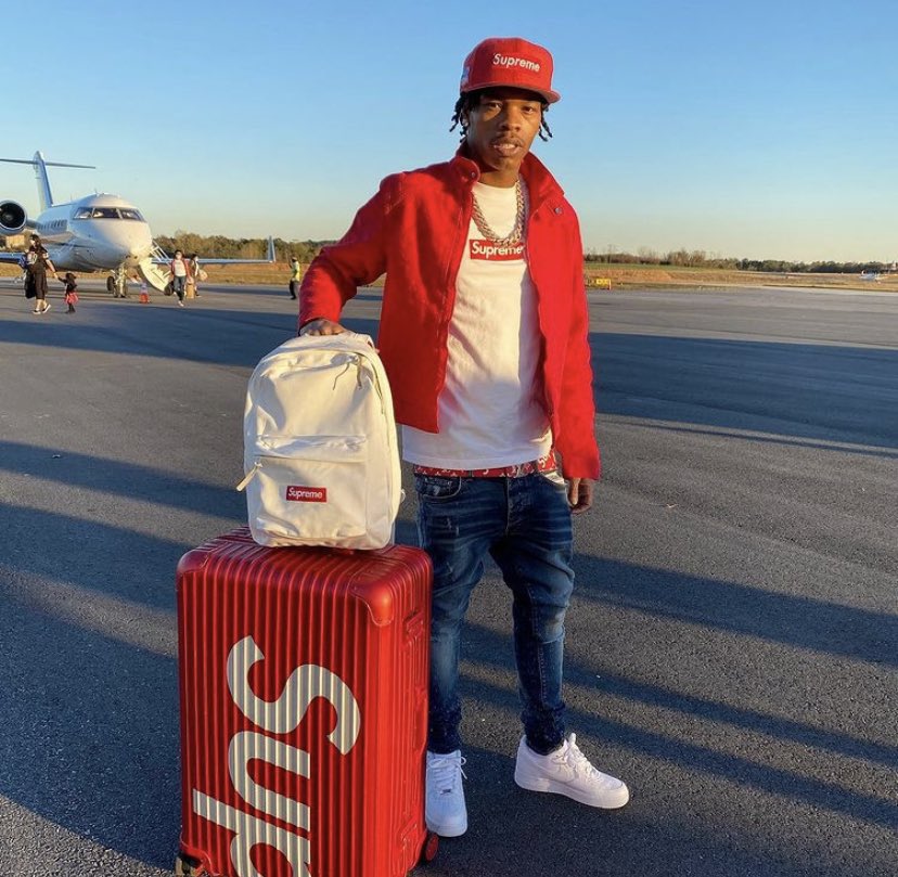 HotFreestyle's tweet photo. Lil Baby was crowned the best rapper in their 20s for a second year straight by Complex 🏆 https://t.co/qwFNgBWpUX