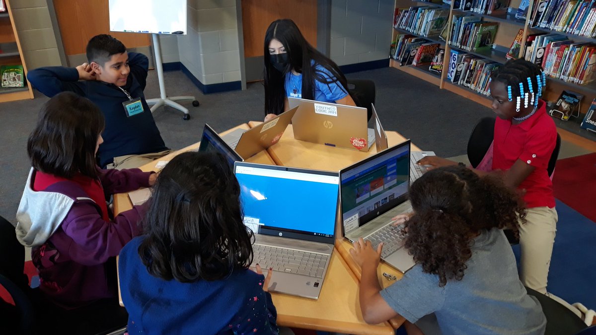 BWhirledCulture's tweet photo. Showing off our AMAZING code and providing our neighbors with feedback on their creations! Making our dinosaurs dance at the Dinosaur Dance Party is AWESOME! #CoderPals #DATADoes @dataedwhite @CamelotNEISD @NEISD https://t.co/xsFf1h2n5x