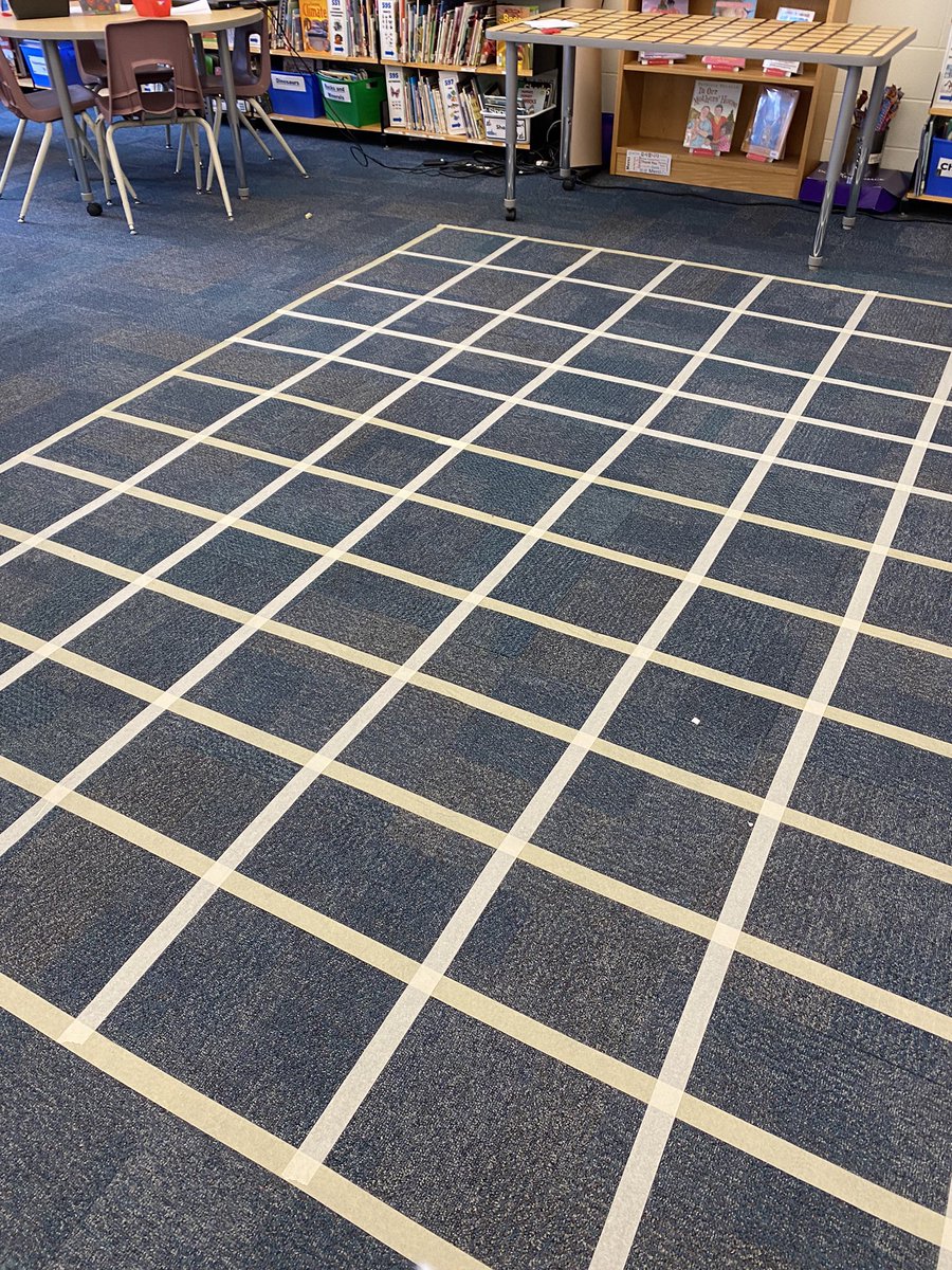WilshireLibrary's tweet image. We’ve got grids on grids on grids. Which means we’re ready to launch our month long celebration of coding @WilshireES! So exciting! #MonthOfCode #HourOfCode #UnpluggedCoding