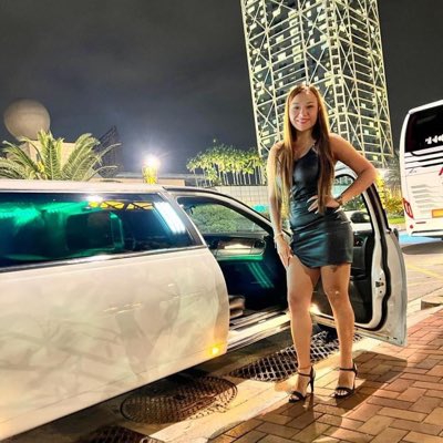 TracyAJ's tweet photo. #NuevaFotoDePerfil https://t.co/NMXH1LLRXp