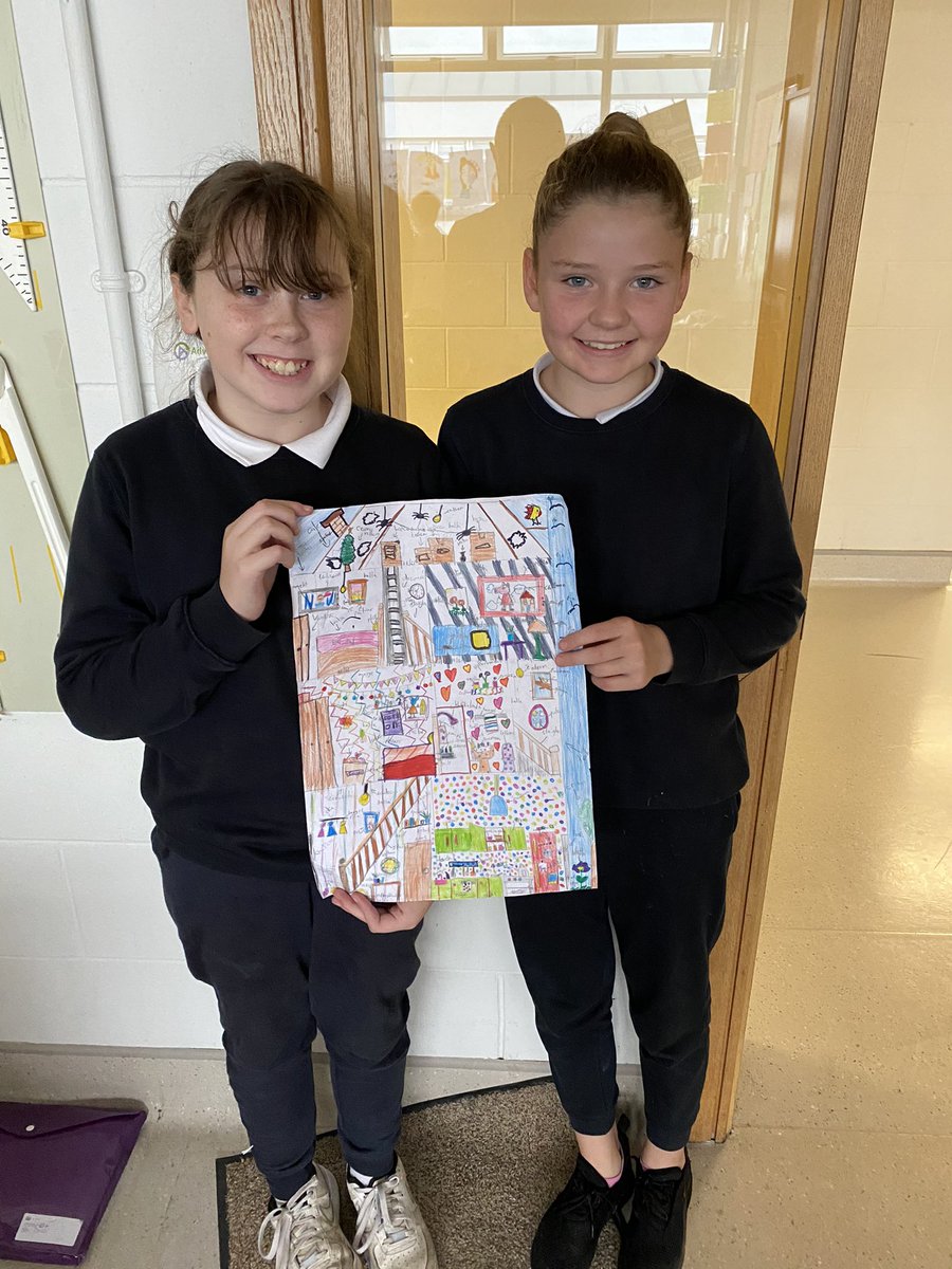 MrCDoyle5th's tweet photo. Rinneamar tithe le lipéid as Gaeilge. Comhghairdeas leis na buaiteoirí. Maith sibh! @SaintAidansPS https://t.co/KQYLbRg88b