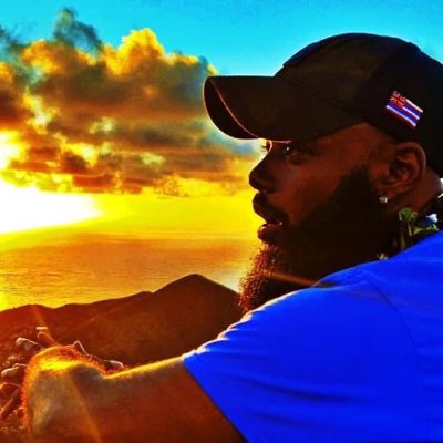 Tyree_Castro's tweet photo. #NewProfilePic https://t.co/UGEtDwdZvz
