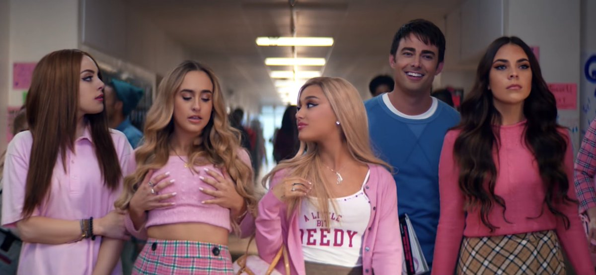 tracklist's tweet photo. "thank u, next" (Official Video) - Ariana Grande
30/11/2018 https://t.co/QqdUOZmlM5