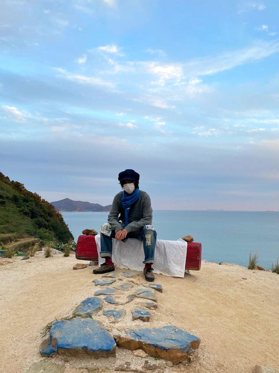 ANGELYESUNG's tweet photo. 211130|| تحديث ييسونغ في TW . IG:
اتمنى ان يكون ديسمبر سعيدًا. #2021 #Yebblers و #Happiness #YESUNG
#SUPERJUNIOR https://t.co/aFDJmZNsgR