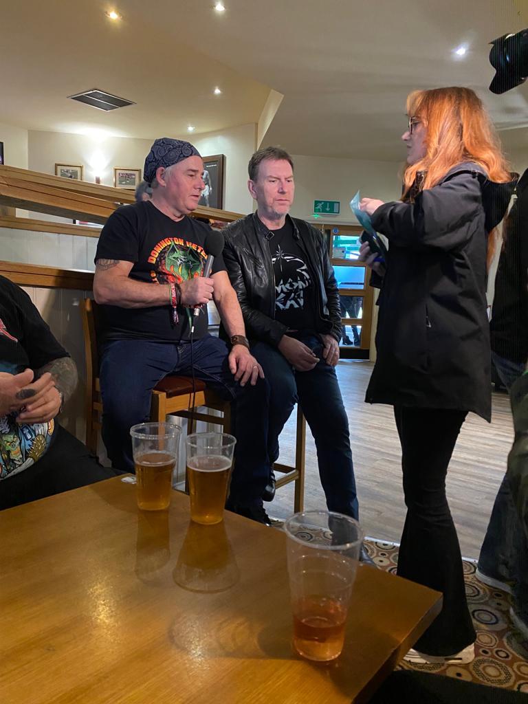 FTATPod's tweet photo. Matt gives his review #planetrockstock this week. There’s a lot to pack in…the quiz, the interview (see pic), the rockeoke performance, oh and the bands. Among many highlights there’s a special mention for @MykeGrayMusic&amp; @edenthornband. Listen here: https://t.co/hN0siHF9D5 https://t.co/CNO6cVoxiY