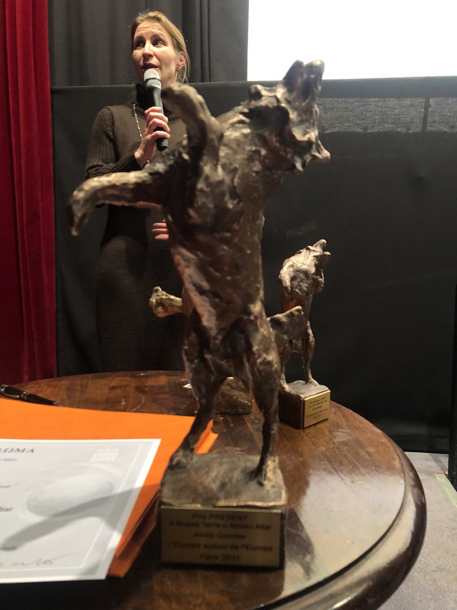 #EUROPE🇪🇺 La 16e édition du  «l’Europe autour de l’Europe» se termine ce soir avec la remise des Prix Sauvage, Présent et Sauvage Corto, au Saint-André des Arts à <a href="/Paris/">Paris</a>🇫🇷. Magnifique programmation pour une année de reprise pour le Festival de films européens. <a href="/EvropaFilmAkt/">L'Europe autour de l'Europe</a>
