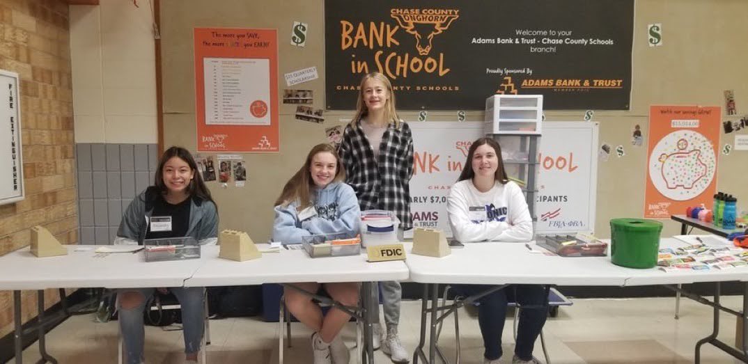 CCS_FBLA's tweet photo. Tomorrow’s another FBLA Bank Day! Be a “$uper $aver” and come see us Wednesday morning 💸 @NebraskaFBLA https://t.co/hpYRiWFJAY
