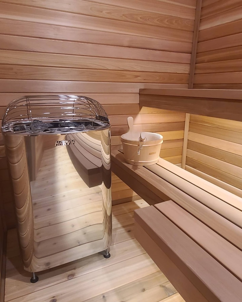 MichaelBDesign's tweet image. Just loaded the rocks and fired up this amazing custom built sauna. Grab a towel and your favourite speedo&apos;s, time to get steamy!

#luxuryhomerenovation #renovationsbylegacy 
#sauna
#yycrenovations
@legacykitchens instagr.am/p/CW6oCReBXHw/