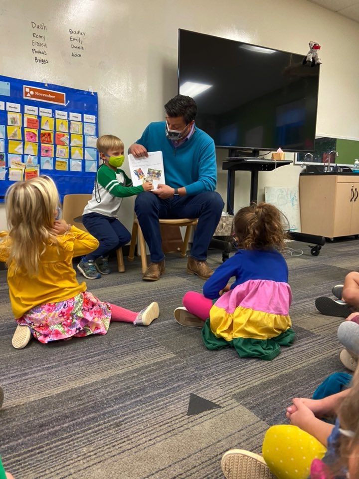 Anne Riley tweet media