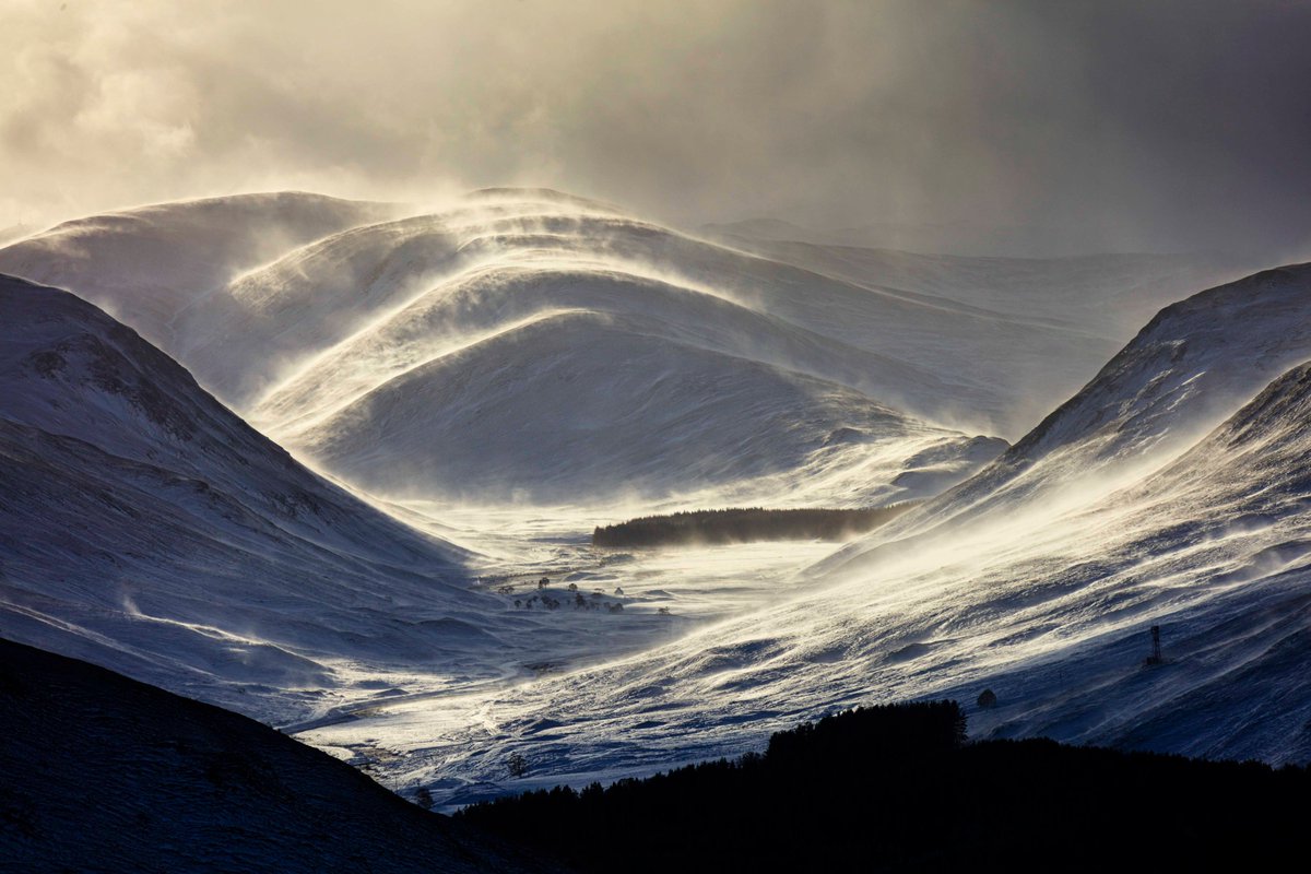 Looking down the glenshee valley on a stunning winters day 
<a href="/VisitCairngrms/">VisitCairngorms.com</a> #VisitScotland