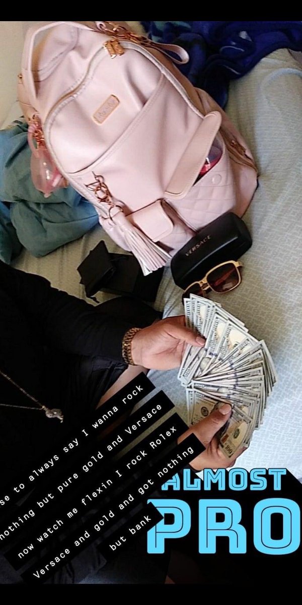 dj_illusionzee's tweet photo. Life is like a gamble 🤟🏻💯either you play your cards right in life and succeed  and win or play it wrong and you lose everything 💯 #idontgettired #successalwayonmymind #djillusionzee https://t.co/HUxc53bu0K