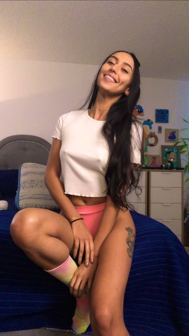 Loggin on early today! Catch me around 6 🌮🌮🌮 #chaturbate https://t.co/t34PKECCID<a href="/tag/chaturbate"class="tags">#chaturbate</a>