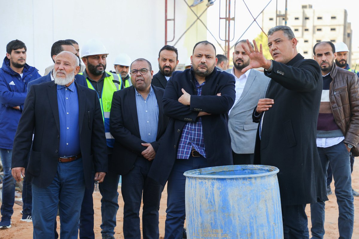 youthgovly's tweet photo. ضمن خطة عودة الحياة وزير الشباب يتابع مشروع صيانة بيت شباب الخمس
https://t.co/0zM9yIAlkk
#وزارة_الشباب
#حكومةالوحدةالوطنية
#ليبيا https://t.co/xwciewfpWh