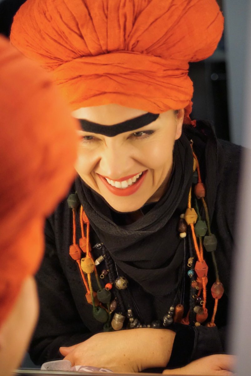 Emmalucysmith's tweet photo. Hope my witchy pals had fun without me tonight. So miserable being stuck at home when I could be doing such a fun show as #ROHMacbeth we will miss all involved so much. Until next time!! ❤️😍🥰❤️ #rohchorus #verdi #Macbeth I’m off to watch the livestream. 🧙♀️ https://t.co/Re0hDreqrF