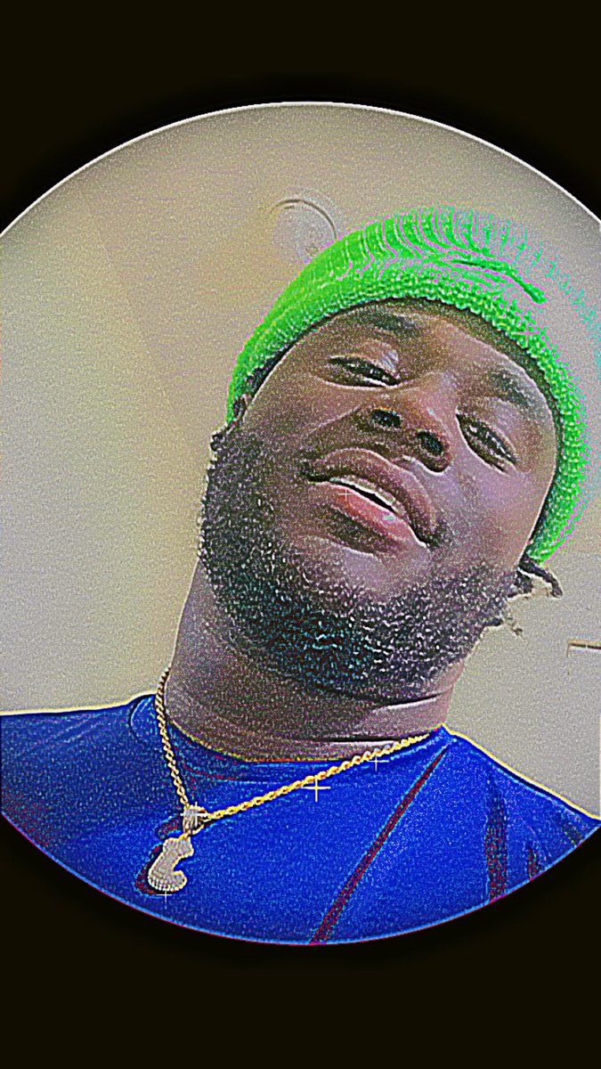succeed_10's tweet photo. A lil dump✌🏾🙈🍫 https://t.co/OP9YAe3udd