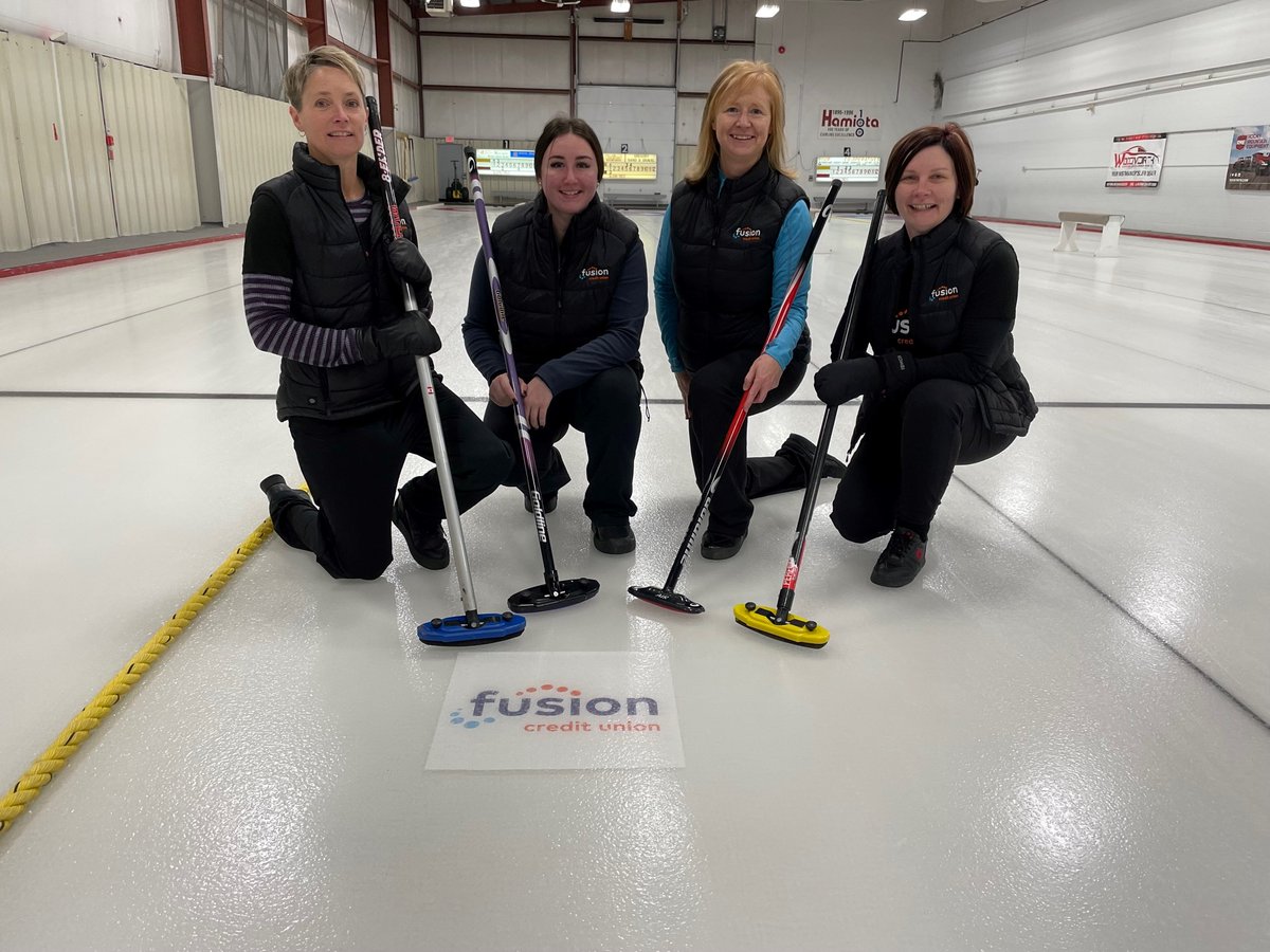 FusionCU_MB's tweet photo. Fusion was represented over the weekend at the Hamiota Curling Club 125 Bonspiel by these lovely ladies! 🥌

Ryan Hodgson – Lead
Naomi Best – Second
Susan Mervyn – Third
Tobi Geekie – Skip https://t.co/qbx9lD5NES