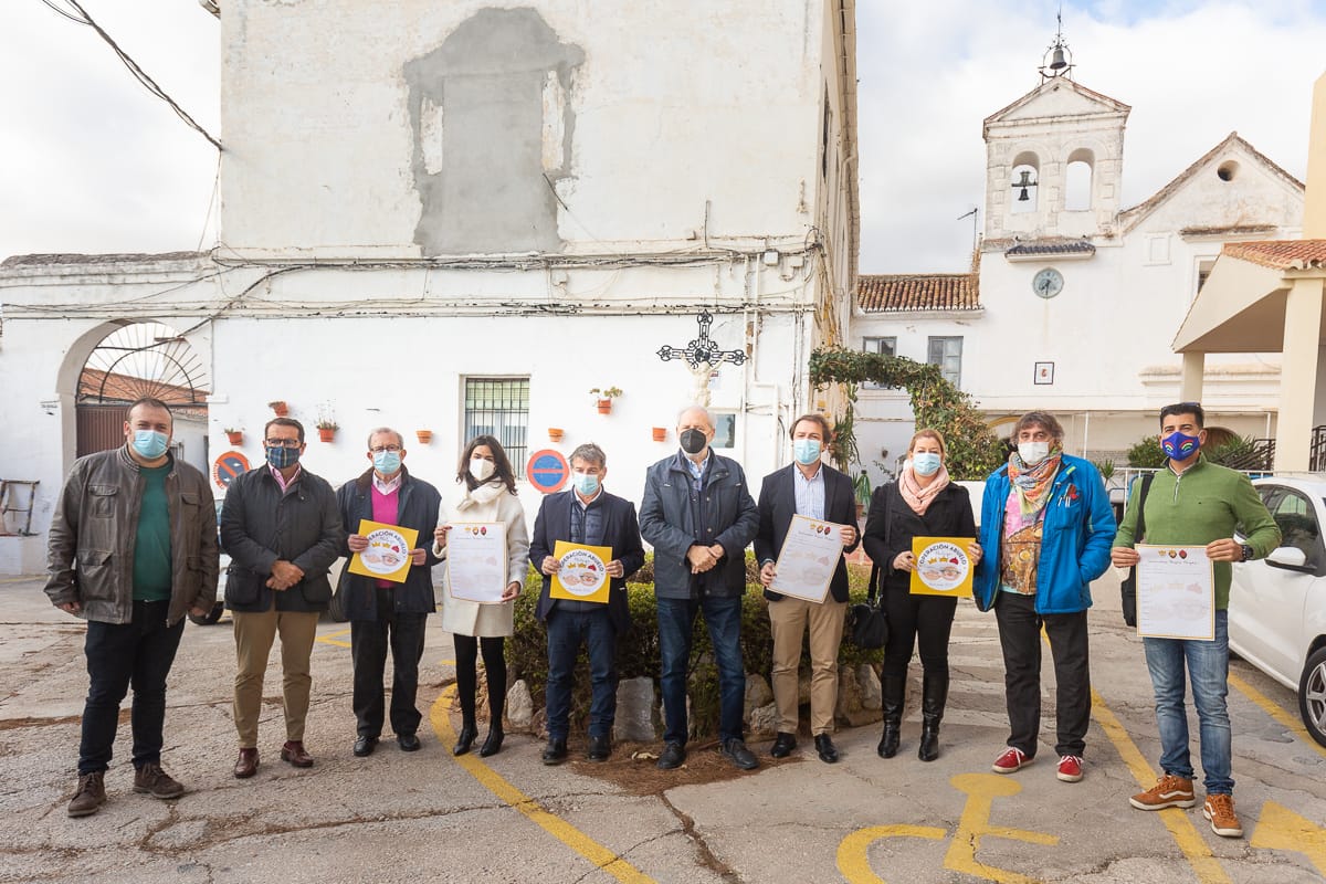 CulturalPalo's tweet photo. Ya en marcha la #operacionabuelo, con @Juande_Villena, @chichomarin67 y @HC_Hispania, entre otros compañeros de viaje, como parte indispensable para que la alegría llegue cada #navidad a los más vulnerables en #Málaga. 

#VAMOS!!! https://t.co/32TrIyAyzS