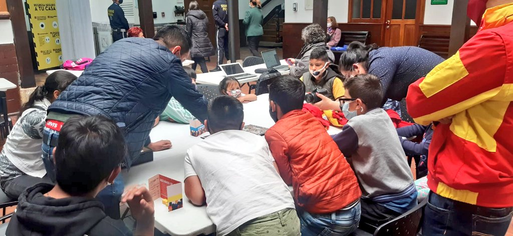 BogotaParticipa's tweet photo. Nuestro Laboratorio de Innovación Ciudadana #ParticiLab lanza el #ElectionParty 🤩 para promoverla la innovación democrática.
Con este juego niñas, niños y jóvenes conocerán cómo funcionan las campañas electorales, el proceso electoral y reconocerán la importancia del voto.🙋🏽♀️🙋🏿♂️ https://t.co/qov6o5cfTQ