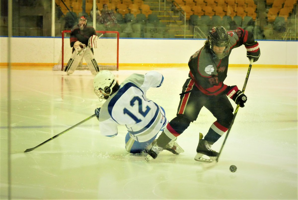NANNPHOTO51's tweet photo. NJ HS Ice Hockey WestEssex vs Montclair photos & digital at https://t.co/ex6QCy9kKN #njhsicehockey #EssexSportsNJ #NJHSSPORTS #WestEssexNOW #CWCJCHSCHIEFS #CWCJHS #WEHS_Hockey #WestEssexHS #mhsmounties #MTCMountiesFB https://t.co/hZx1o2kC4R
