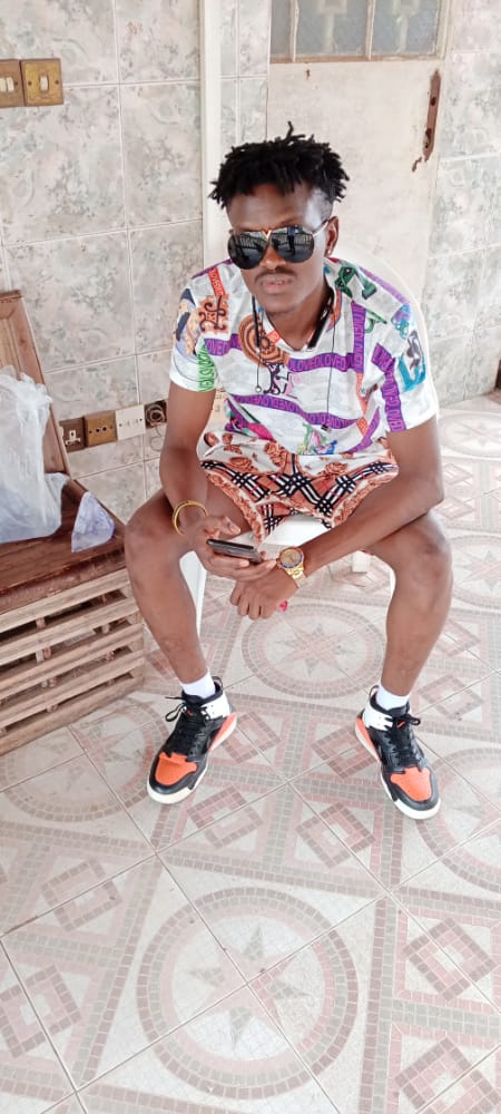 Bahshow's tweet photo. I learned one thing from life, Never make mistakes once or twice, Just do it a bit more than that, Just to make sure that this isn’t right.
#freedomalbum
#pitwizzy
#tmaxent
#rockstardj
#ftntv
#radiofreetown https://t.co/fjUXYaKjVy