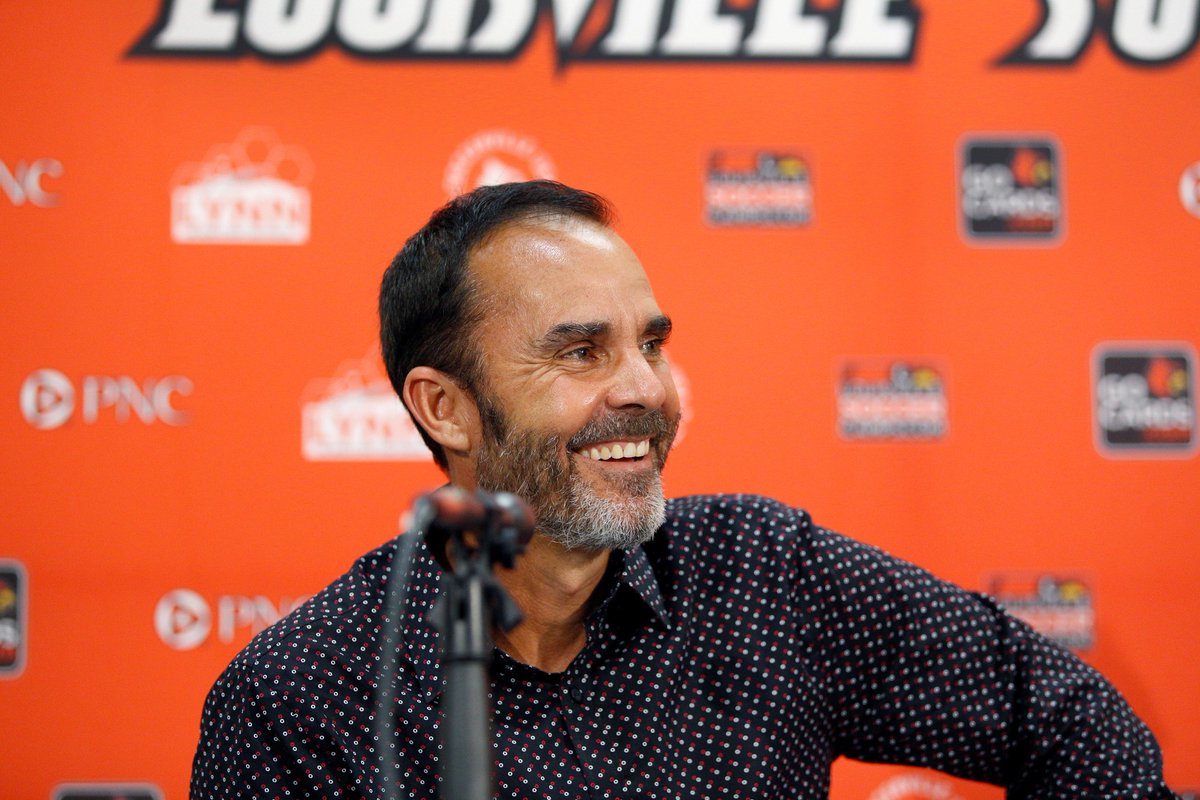 <a href="/KenLolla/">Ken Lolla</a>, former @UofLmenssoccer soccer coach and author, will join an expert panel discussing 'Cultivating Cultures for Mental Wellness in Youth Sport' during our Mental Wellness &amp; The Young Athlete virtual conference on 12/8. Register for our FREE at truesport.org/join-us/truesp…