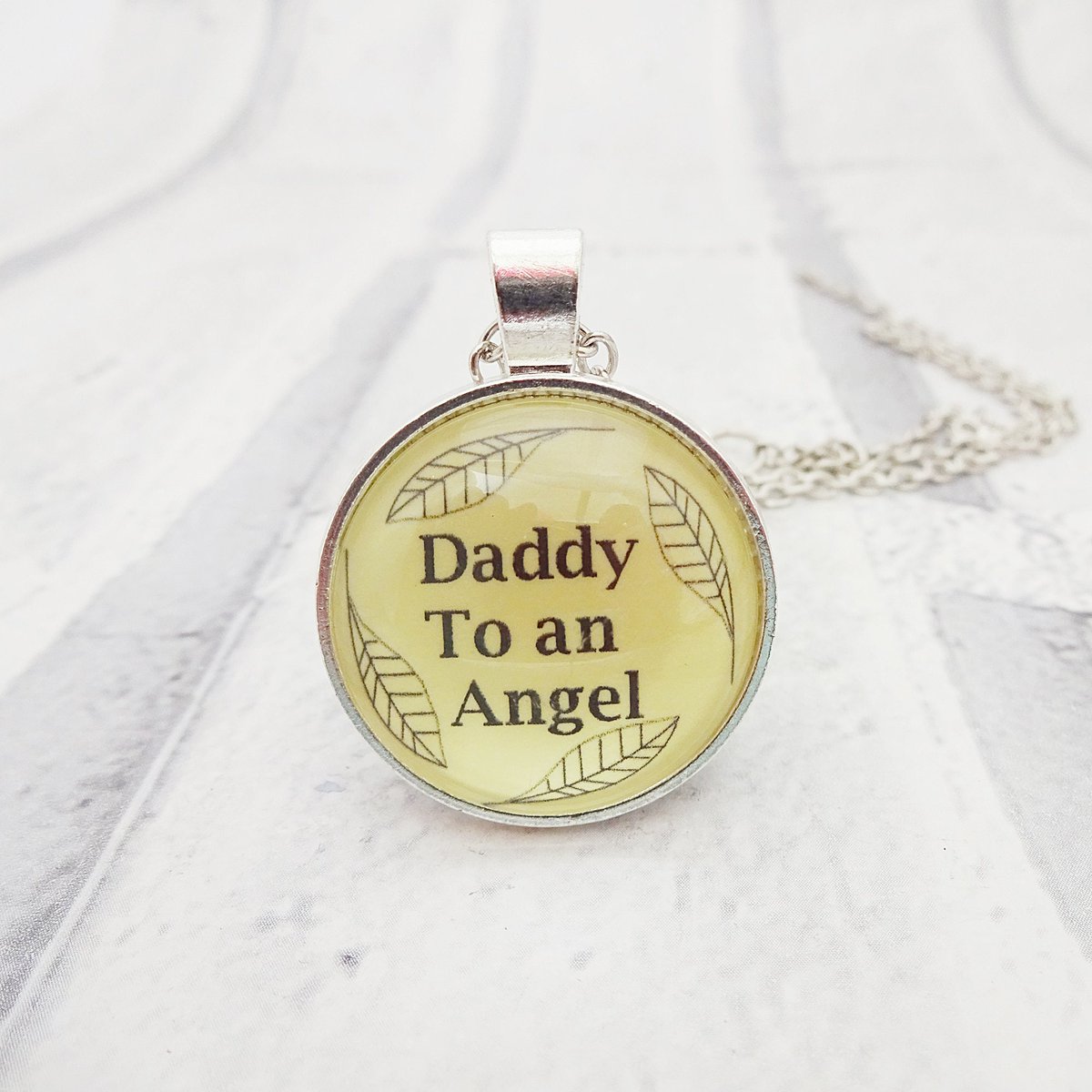 martisanne's tweet image. Mummy to an angel necklace, daddy to an angel, baby loss pendant, feather, memorial gift, infant loss, Child loss gift, baby sympathy, B1 tuppu.net/44404acf #EtsyTeamUnity #TMTinsta #InfantLossGift