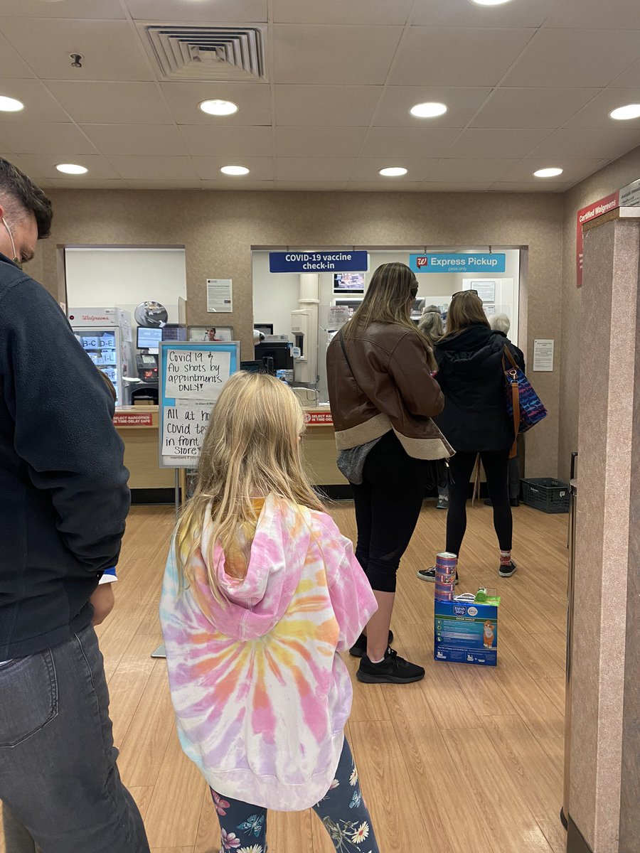 rockymtn55's tweet photo. @walgreens always making you wait, terrible service. been waiting 45 minutes for my child to get her vaccine after rude employee said “one line only” when I went to the Covid vaccine checkin line, meaning we needed to wait behind everyone getting prescriptions.  Go somewhere else https://t.co/Oj1Eqtvgg5